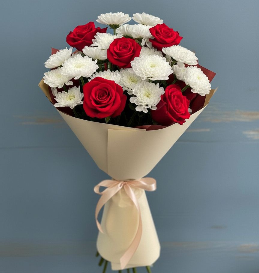 Букет цветов из: Розы и Хризантемы в Дмитрове