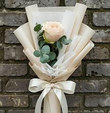 Букет цветов из:  Розы в Дмитрове