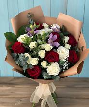 Букет цветов из:  Розы и Альстромерии в Дмитрове