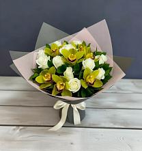 Букет цветов из:  Орхидеи и Розы в Дмитрове