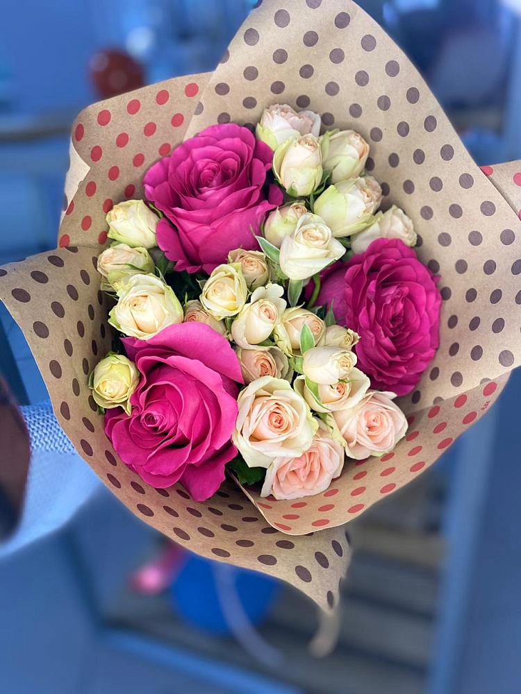 Букет цветов из: Розы в Дмитрове