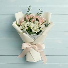 Букет цветов из:  Альстромерии #REPLACE_PRED# Дмитрове