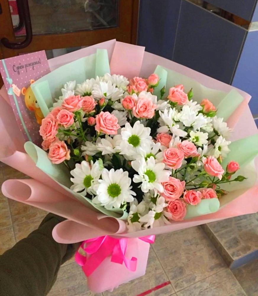 Букет цветов из: Розы и Хризантемы в Дмитрове