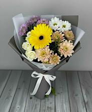 Букет цветов из:  Розы, Герберы и Хризантемы в Дмитрове
