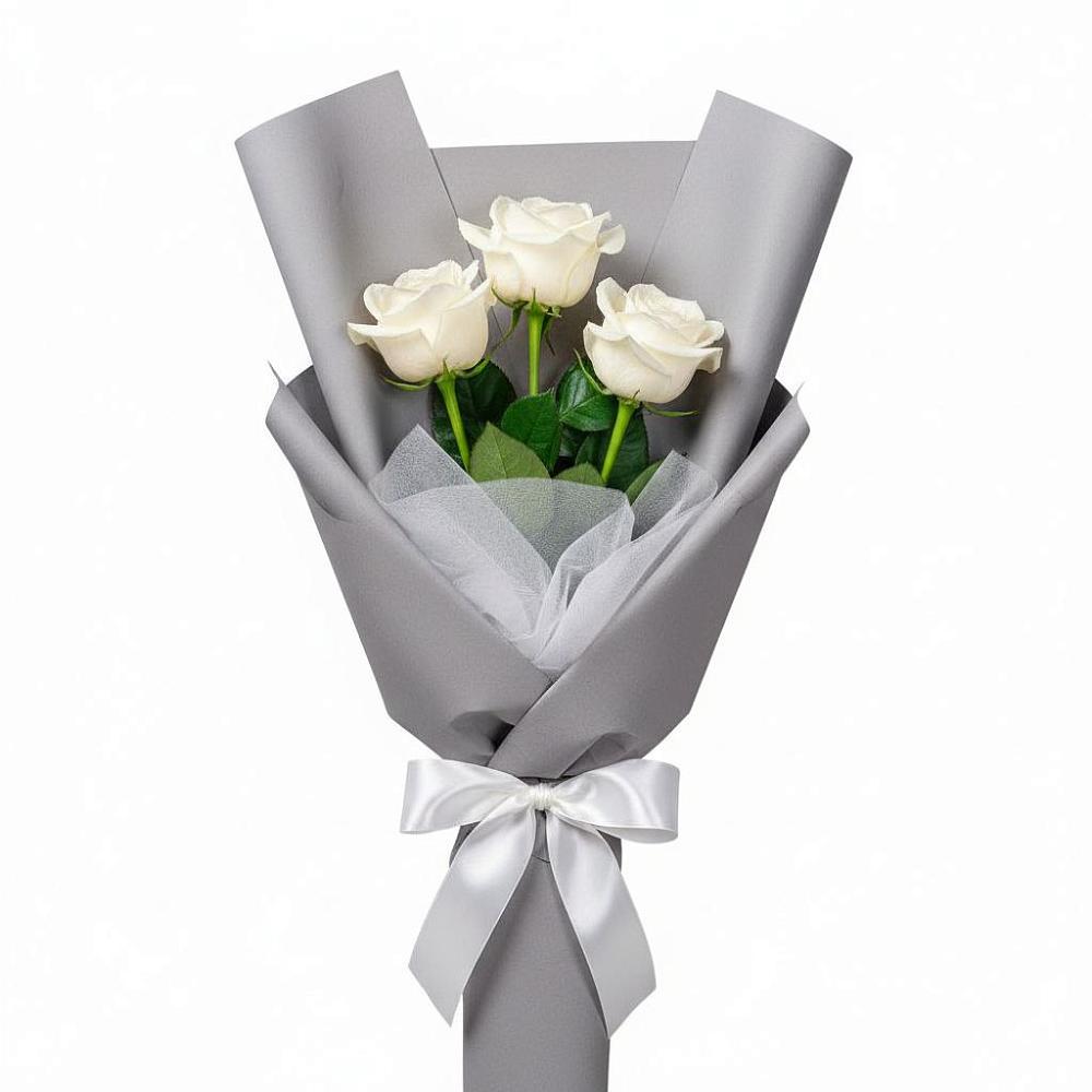 Букет 3 белые розы в Дмитрове