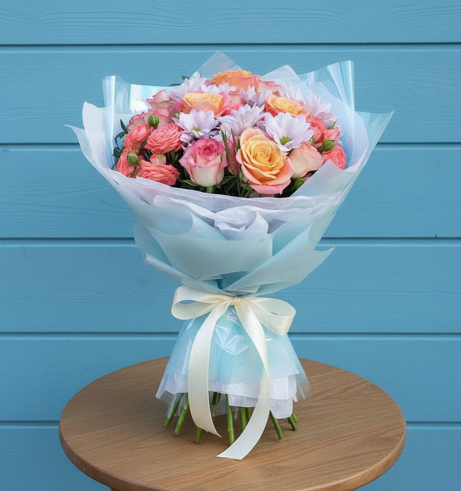 Букет цветов из: Хризантемы и Розы в Дмитрове