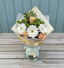 Букет цветов из:  Герберы, Розы и Хризантемы в Дмитрове