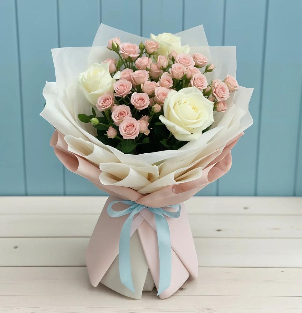 Букет цветов из: Розы в Дмитрове