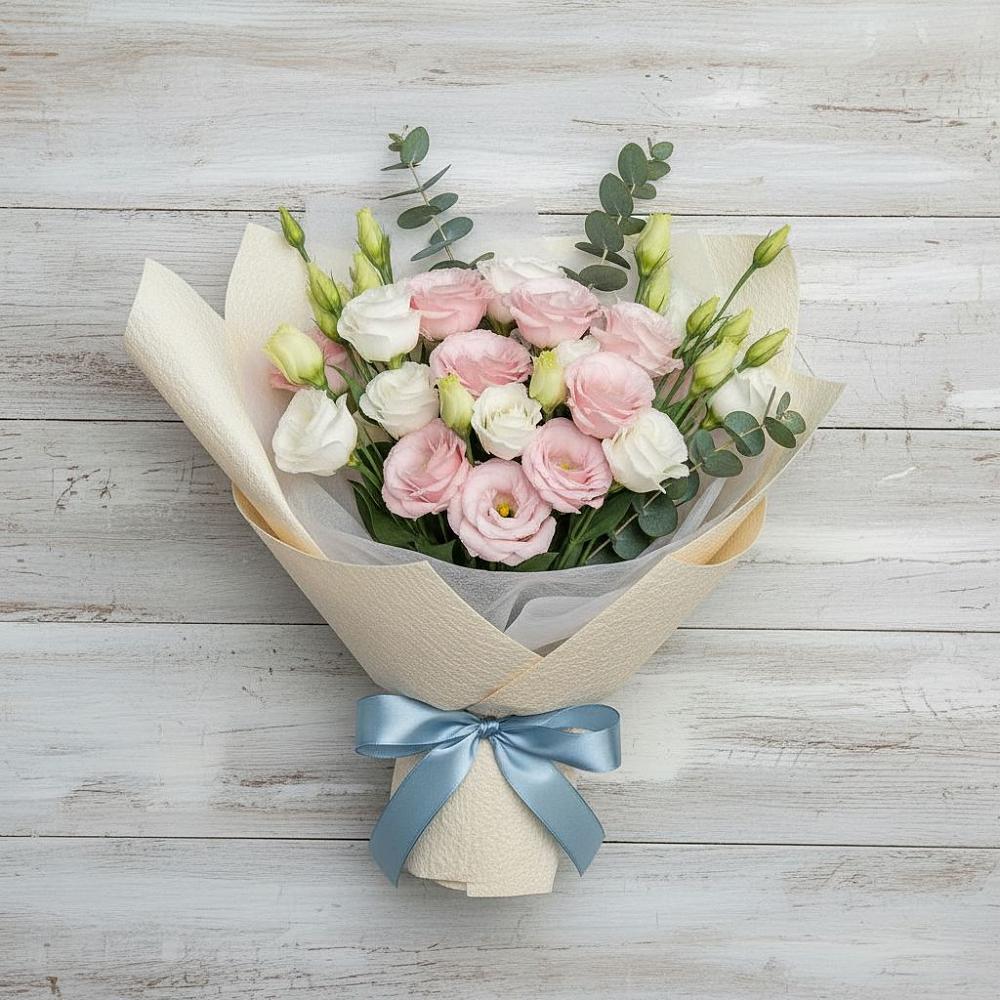 Букет цветов из: Лизиантусы в Дмитрове